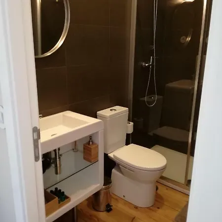 Gasthuis Ah33 - Estudios