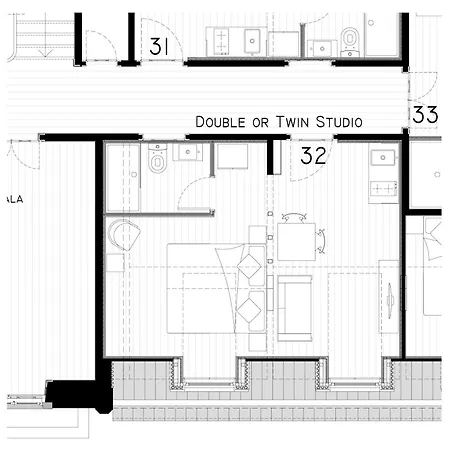Ah33 - Estudios *