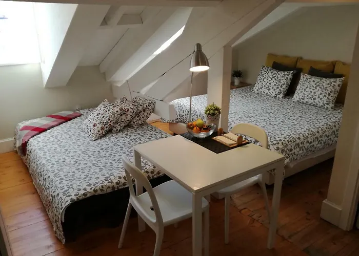 Guest house Ah33 - Estudios Coimbra